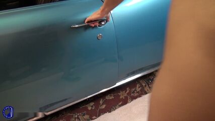 Hot Beurette MILF Gets Greasy